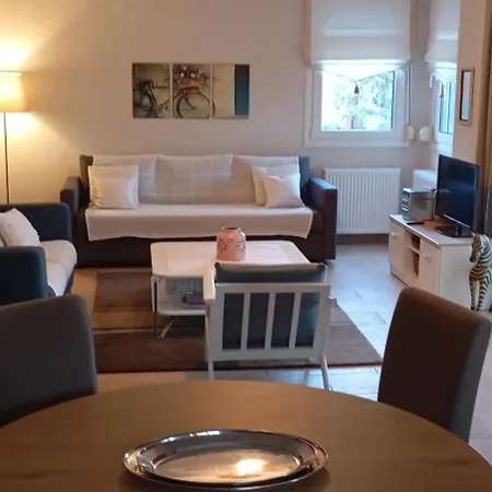 Semesterbostad Treff - Comfortable House In West Possidi Kalandra